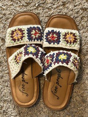 Great condition Free People Juliet Sandals - Women Size 8